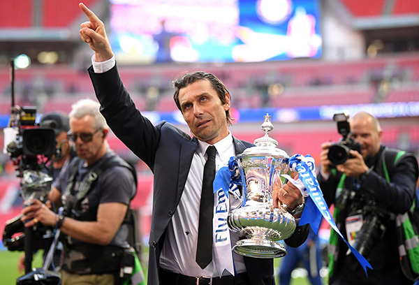 今晚体能课后;尤文图斯调整名单备战足总杯;话题不断;控场能力受关注的简单介绍 今晚体能课后;尤文图斯调整名单备战足总杯;话题不断;控场能力受关注的简单介绍